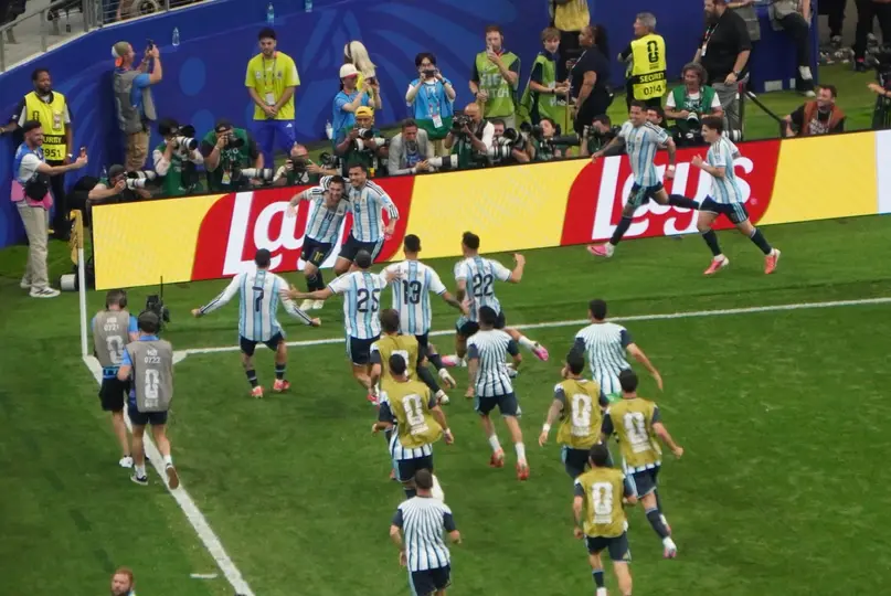 Messi y su doblete l CARLOS PONCE