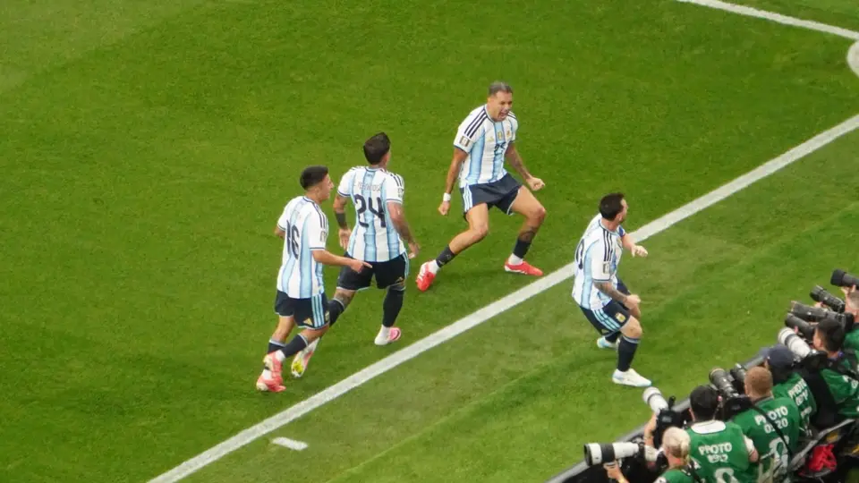 Celebración de Messi tras gol ante Austria l CARLOS PONCE