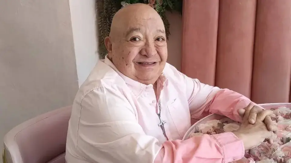 Luis de Alba, comediante de 81 años, reaparece en redes sociales tras sufrir un accidente / @luisdealbaoficial