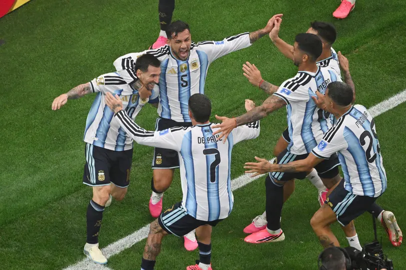 Todos celebran el gol 18 de Messi en Mundiales l AP