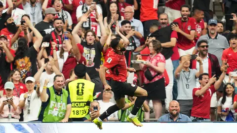 Mohamed Salah celebrando el 2.º gol de Egipto ante Nueva Zelanda | AP