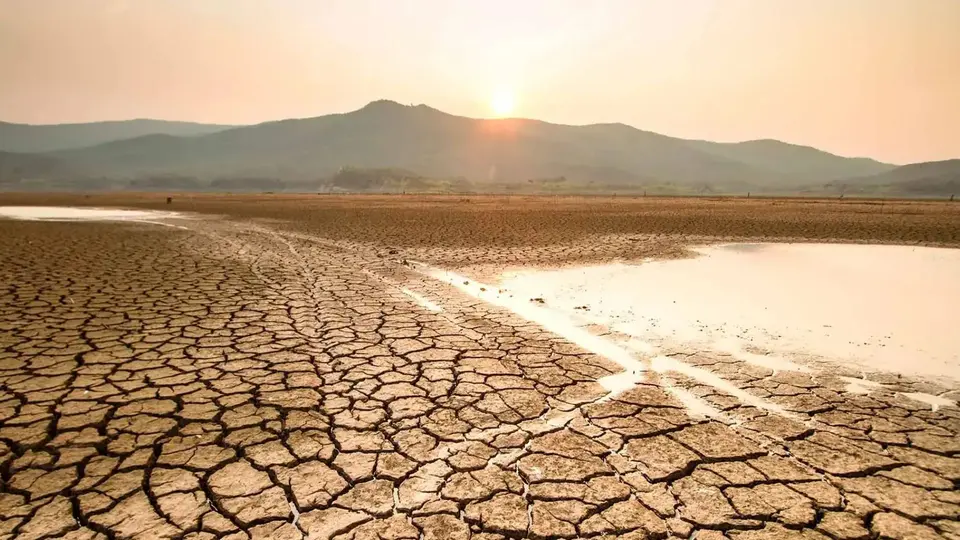 Las sequías serían uno de los principales riesgos asociados con este fenómeno climático / Pixabay