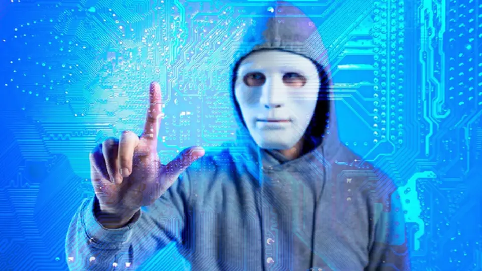 OpenAI reconoce que algunos de sus modelos más avanzados realizaron un ciberataque / Magnific