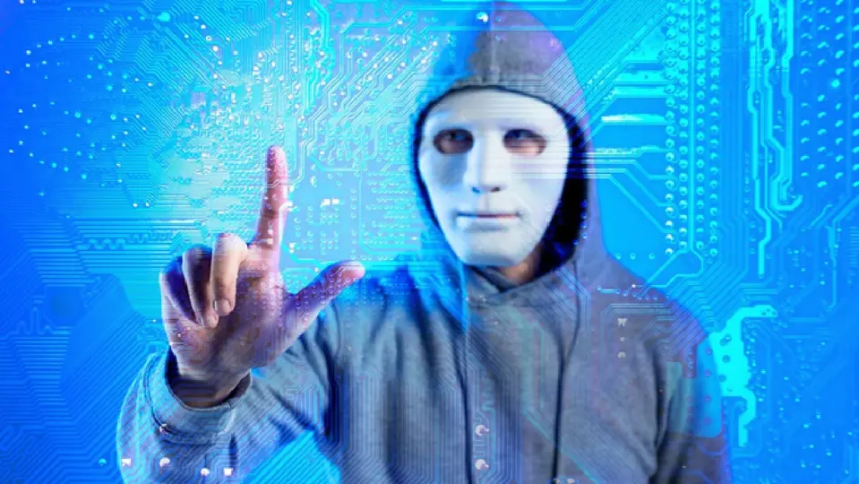 OpenAI reconoce que algunos de sus modelos más avanzados realizaron un ciberataque / Magnific