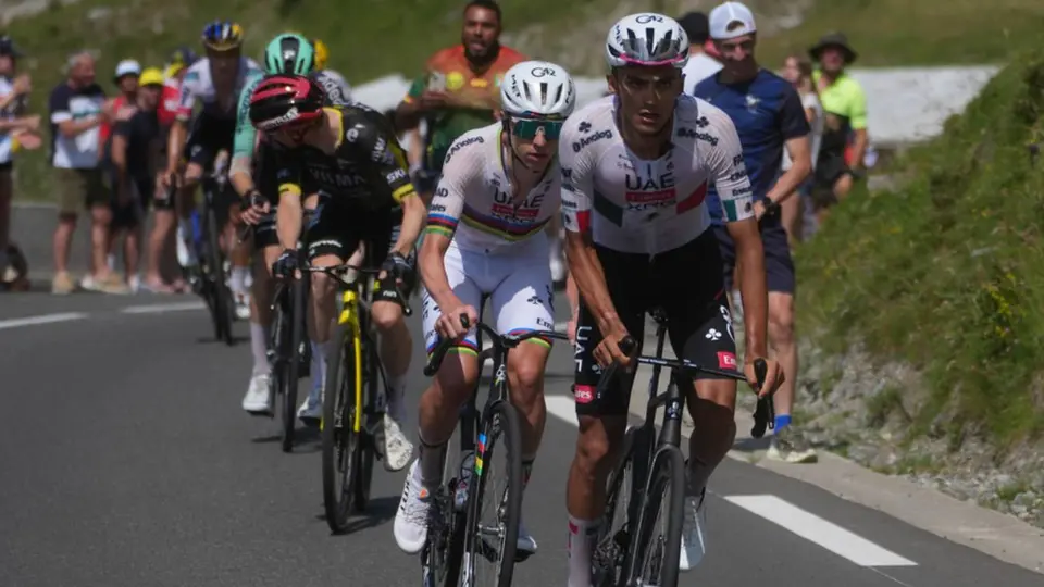 Isaac del Toro en el Tour de Francia | AP