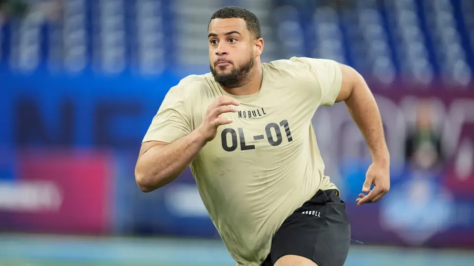 Isaiah Adams, jugador de NFL | NFL