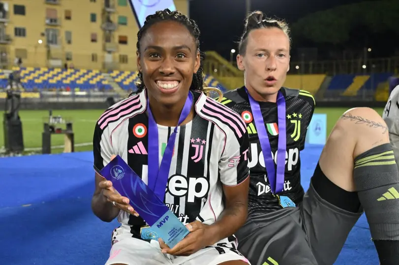 Lindsey Thomas conquistó títulos con la Juventus | AFP
