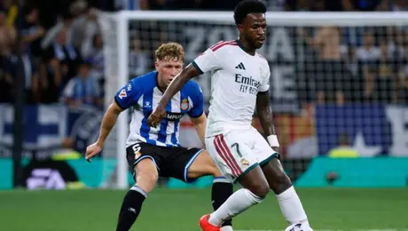 Espanyol se burla del Real Madrid con indirecta a Vinicius: ‘¿A cuántas piscinas se saca la amarilla?’