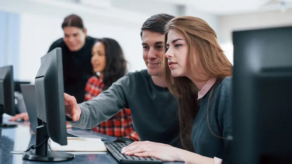 ¿Cómo obtener Gemini gratis por un año? Google lanza promoción para estudiantes