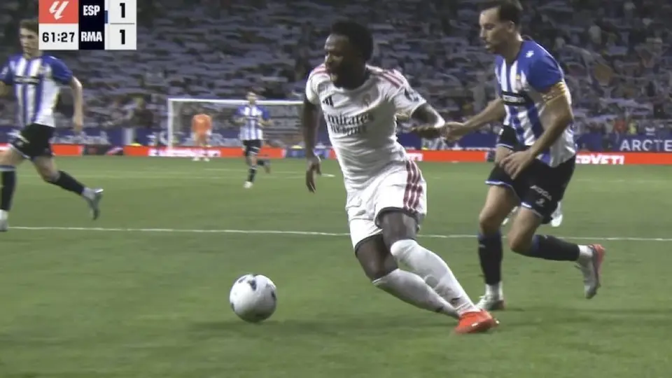 Jugada sobre Vinicius | CAPTURA DE PANTALLA