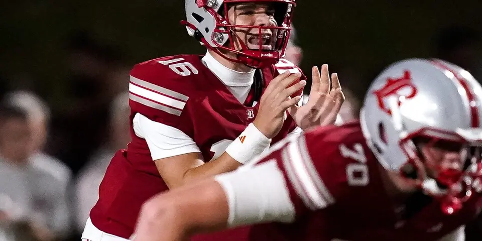 Marshall Manning, mariscal de campo | @USATODAY