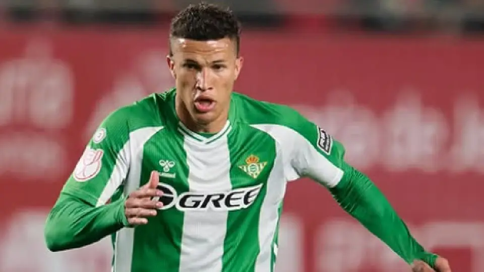 Deossa con el Betis | @nelsondeossasuarez06