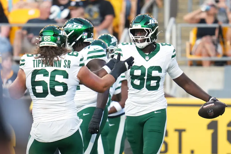 New York Jets festejando en partido de NFL | AP