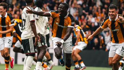 ¿Quién era el débil? Hull City vence al Manchester United en su regreso a Premier League