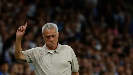 Mourinho sin temor al ‘caso Negreira’: “Confío en el arbitraje español”