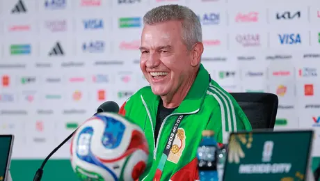 Valencia revela por qué eligió a Javier Aguirre: ‘No le asustan los retos’