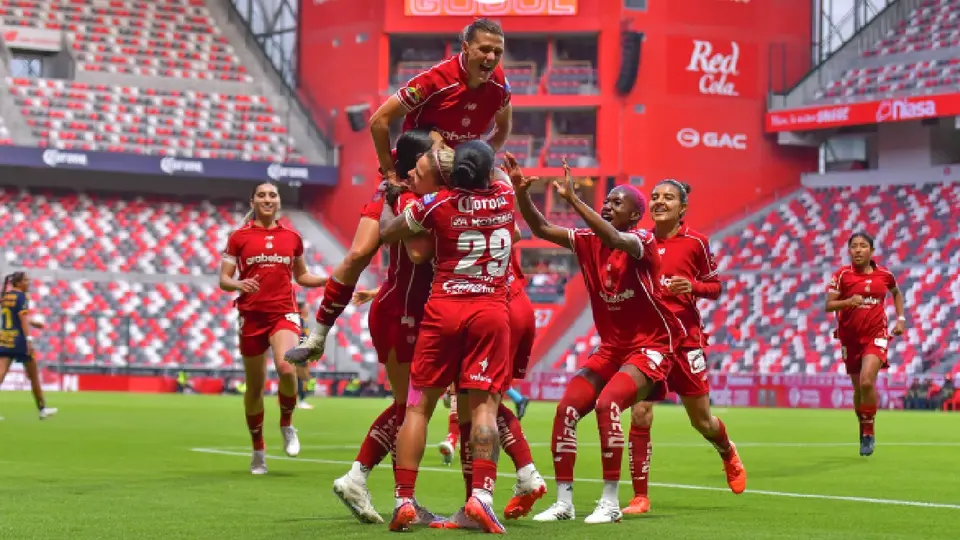 Jugadoras de Toluca Femenil celebrando gol ante Tigres | IMAGO7
