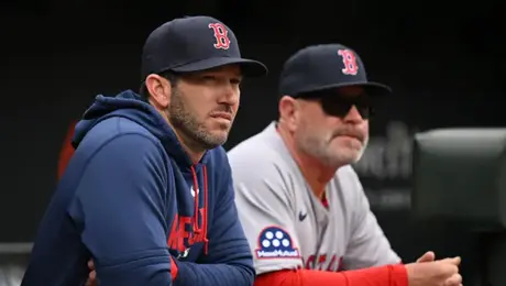 Chad Tracy deja de ser interino y firma con los Red Sox hasta 2029
