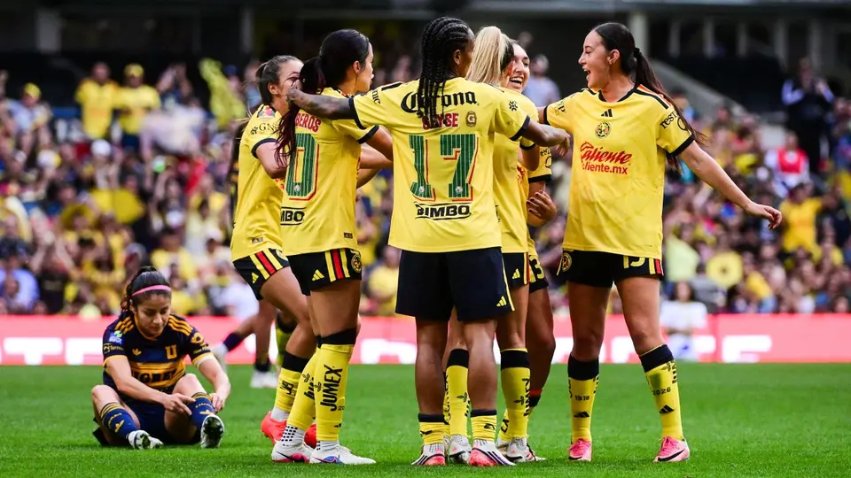 Jugadoras de América en celebración en la Liga Femenil BBVA | IMAGO 7
