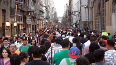 México supera los 130 millones de habitantes; Inegi revela cómo está cambiando la población