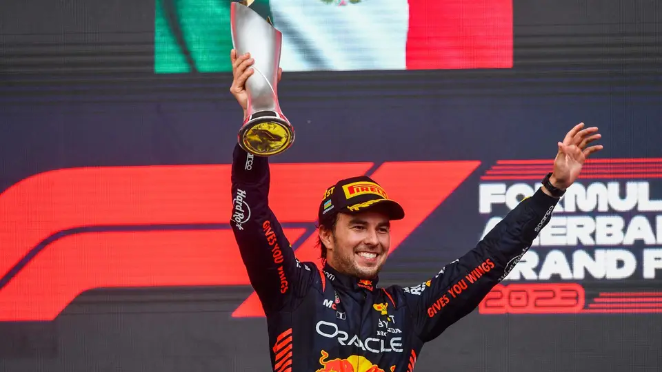 Checo Pérez en su victoria en el Gran Premio de Azerbaiyán en 2023 | RED BULL