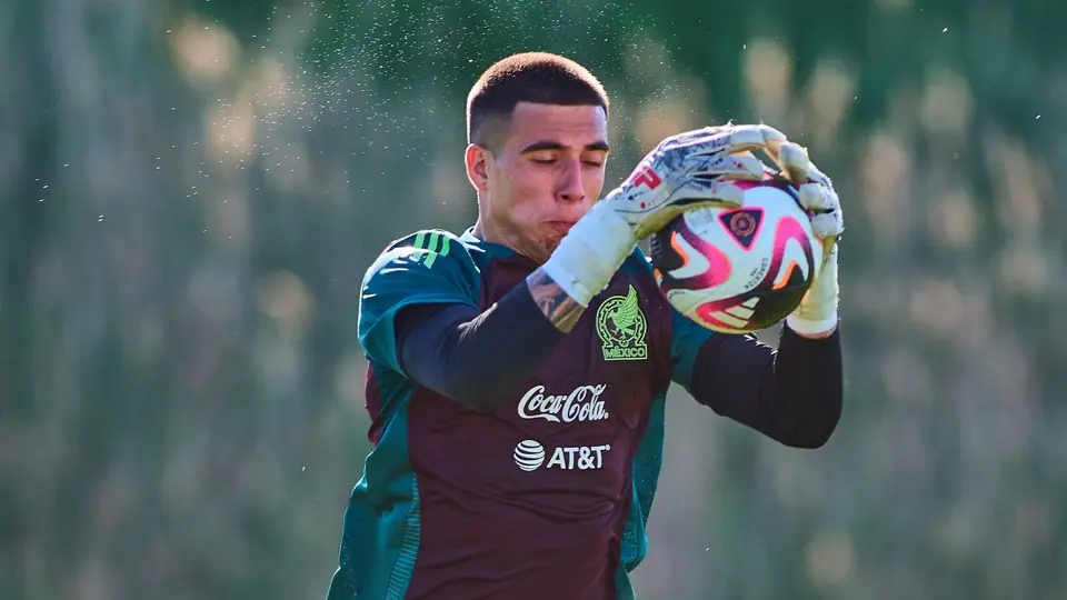 Alex Padilla en una de sus convocatorias a la Selección Mexicana | MEXSPORT