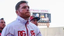Eddie Hearn: 'Si Benavidez le gana a Caleb Plant, Canelo va a enfrentarlo'