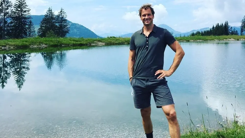 Jens Lehmann: Destrozó el garaje de su vecino con una motosierra