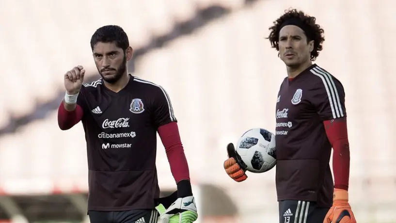 Miguel Herrera revela peleas entre Memo Ochoa y Jesús Corona en Brasil 2014