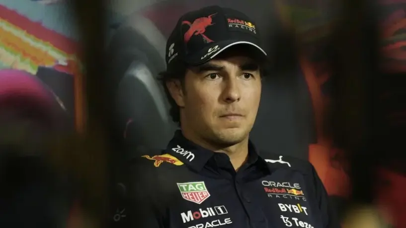 Fórmula 1: Checo Pérez pierde cinco lugares por nuevo cambio de motor