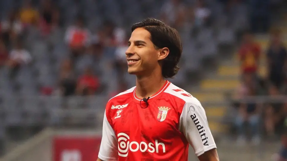 Diego Laínez: Apunta a hacer su debut con el Braga