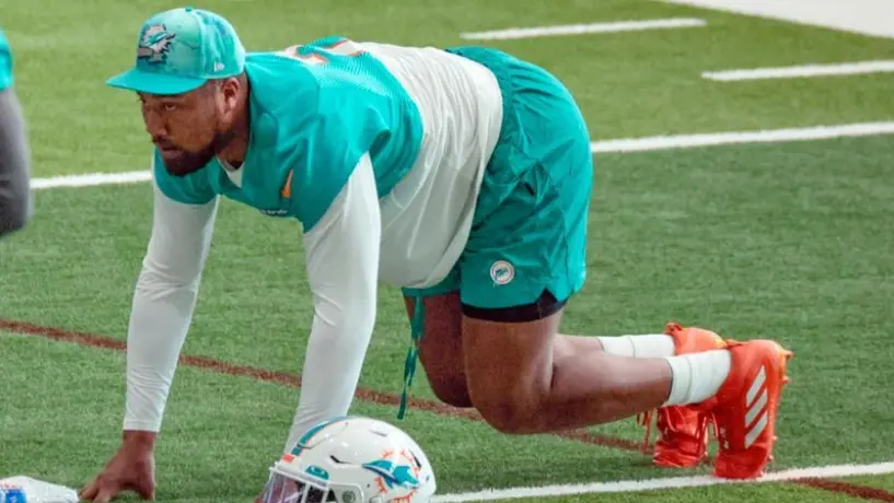 Dolphins: Bradley Chubb firmó una extensión de contrato por cinco años
