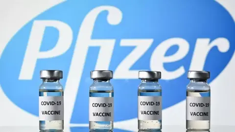 Covid-19: Pfizer busca aprobación de Estados Unidos de su vacuna con refuerzo actualizado