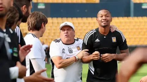 Tigres: Samir Caetano entrenó con Tigres por primera vez