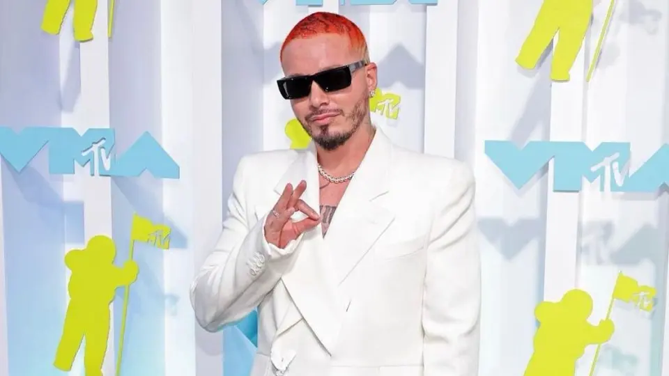 J Balvin recibió duras críticas tras su presentación en los VMAS