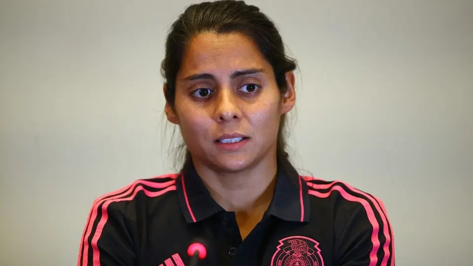 Kenti Robles sobre eliminación del Tri: "Lo siento mucho"