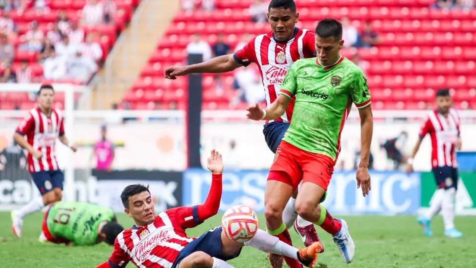 Mauro Lainez pidió mismas oportunidades a jugadores mexicanos: 'Hay falta de confianza'
