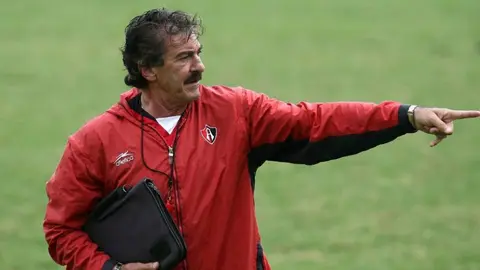 Diego Cocca: 'La Volpe fue una gran influencia en mi carrera'
