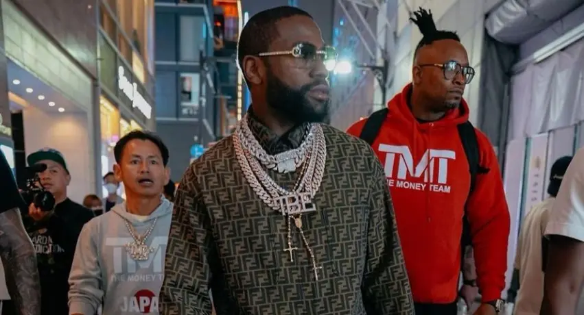 Floyd Mayweather advirtió a Jake Paul: 'Canelo lo jod..., será demolido'