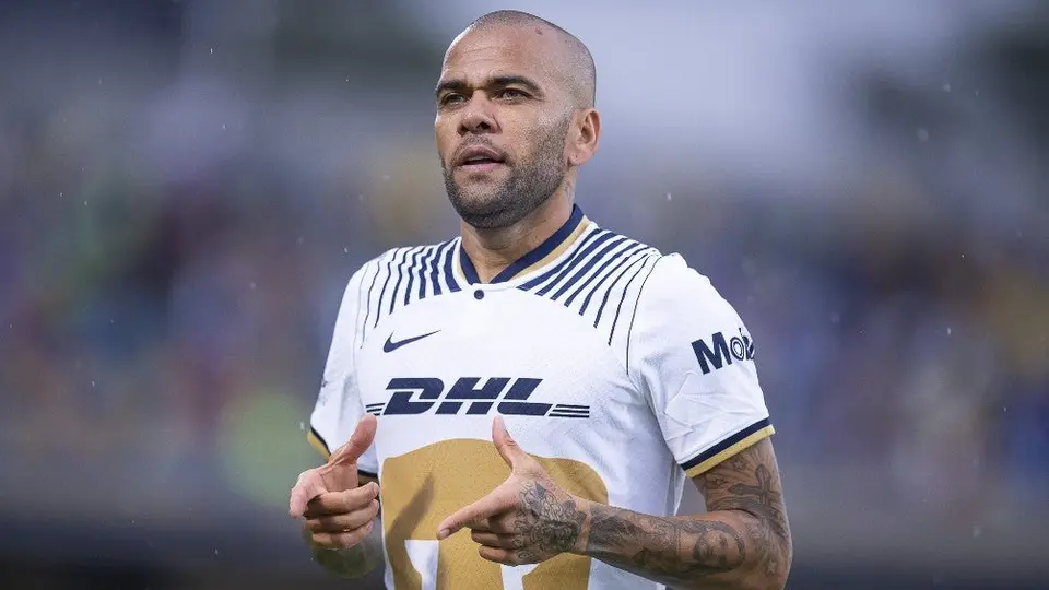Dani Alves: "Me gustaría que los mexicanos no se volteen para ustedes mismos"