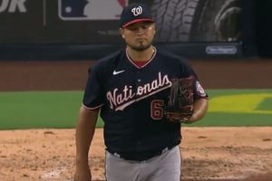 Víctor Arano apretó el brazo para colaborar en la victoria de Nationals ante Padres