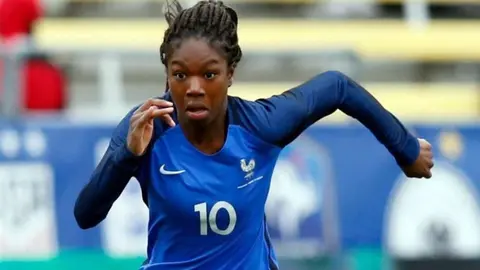 PSG Femenil: El escalofriante mensaje de Diallo sobre Hamraoui; "¿Cómo romper una rótula?"