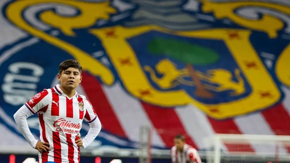 Chivas: Chofis López, incómodo por bicampeonato del Atlas