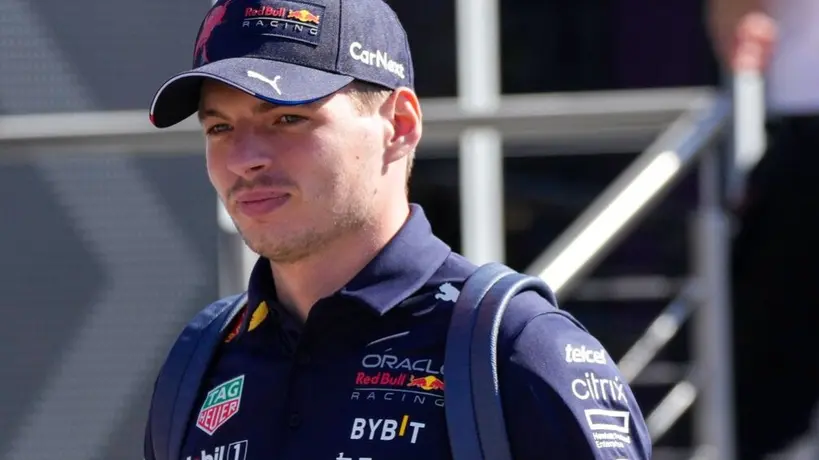 Aficionados de Ferrari lanzaron ofensas a la madre de Max Verstappen en GP de Italia