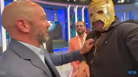 Luis García y Christian Martinoli: Fueron trolleados por el Escorpión Dorado