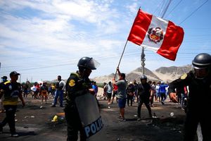 Perú: Juez ordenó 18 meses de prisión preventiva a Pedro Castillo