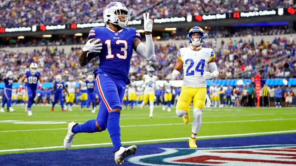 NFL: Bills le abolló la corona a Rams tras aplastarlos en el kickoff de la temporada