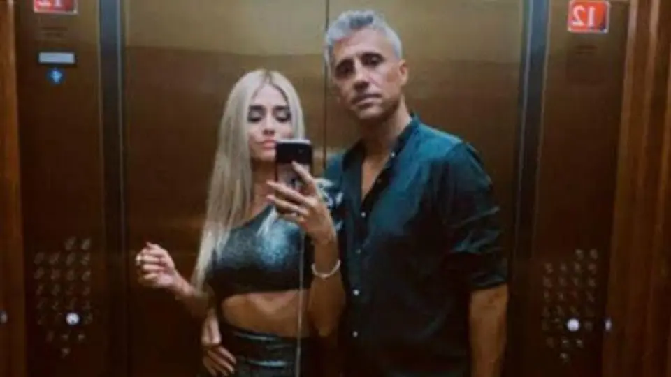 Hernán Crespo presentó a su novia, una joven 18 años menor que él
