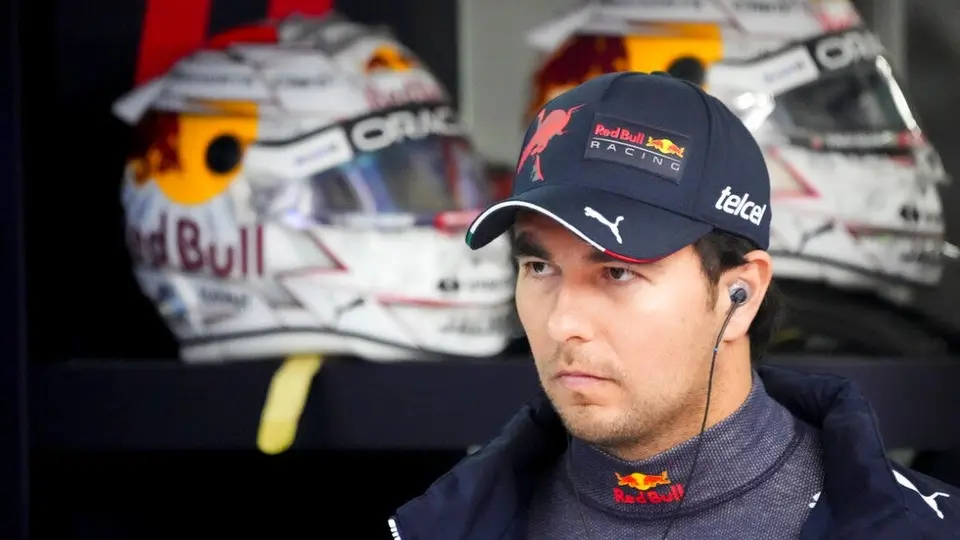 Checo Pérez: Terminó cuarto en la P2 del Gran Premio de Japón