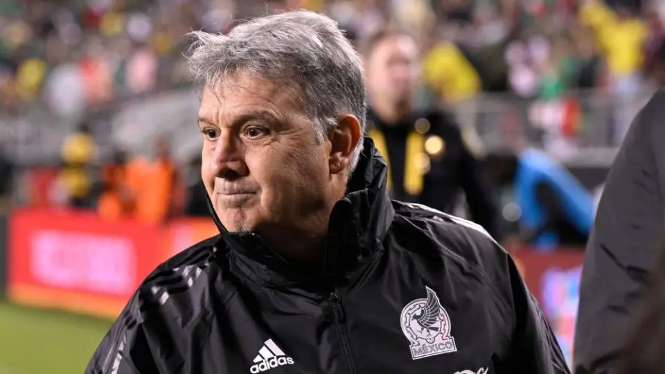 Martino tras la derrota vs Colombia: 'Los errores tienen que ver con la historia de México'